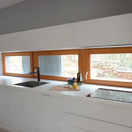 Villa H63 Stomorska