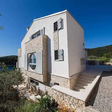 Villa H63 Stomorska